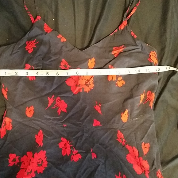 Sundress - Picture 4 of 5